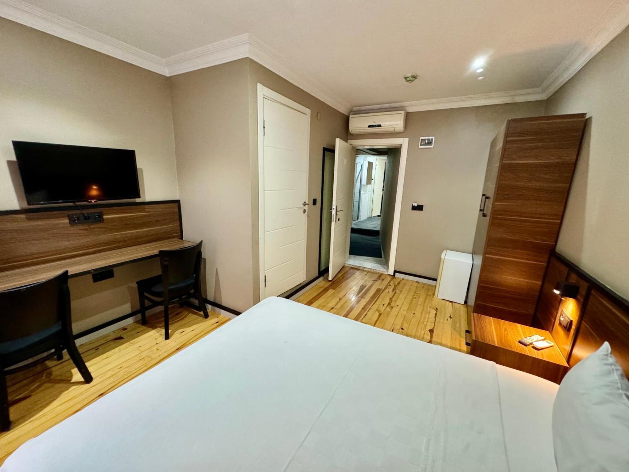 Aram Kerasi Rooms — Photos 2